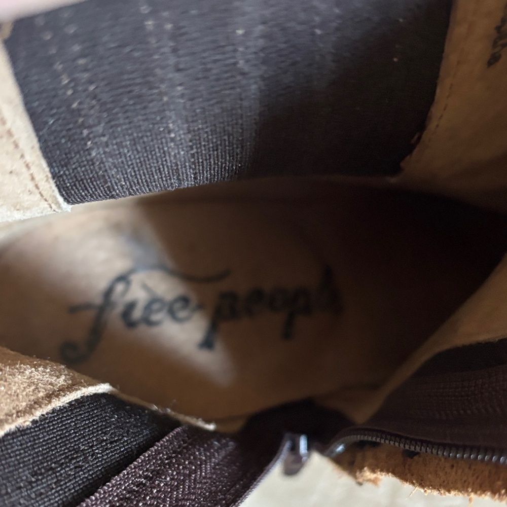 Free People Chunky Heel Tan Leather Boots - Picture 5 of 8